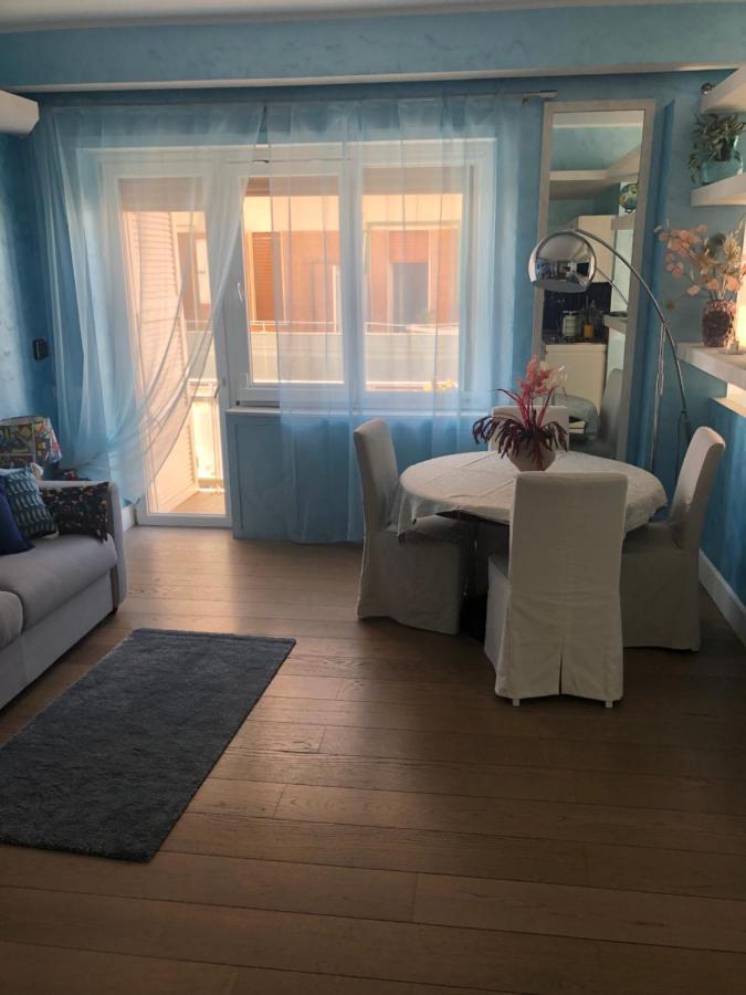 E&C Suites Roma Ostia Buitenkant foto